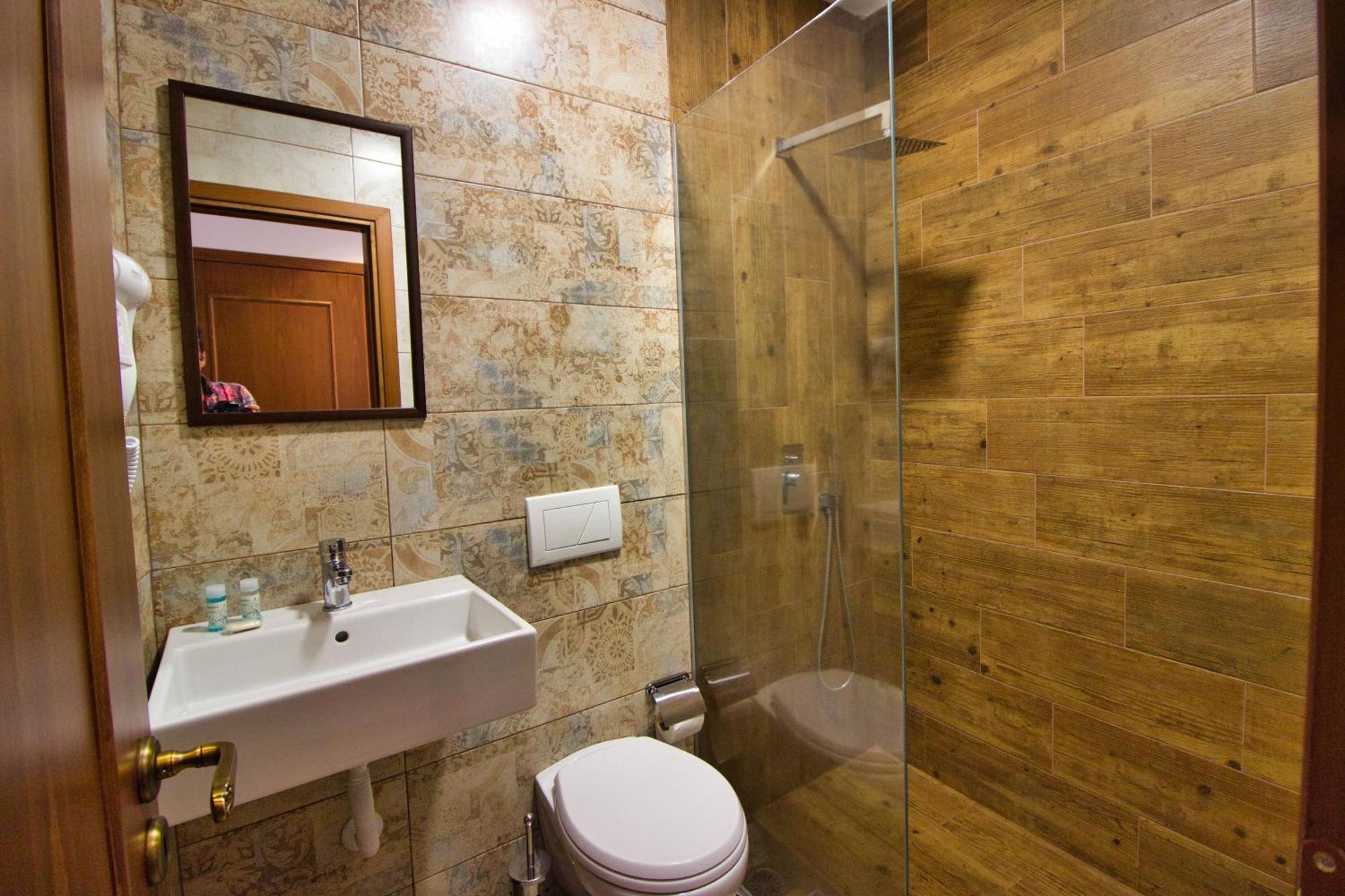 4 Rooms Gjirokastra Εξωτερικό φωτογραφία