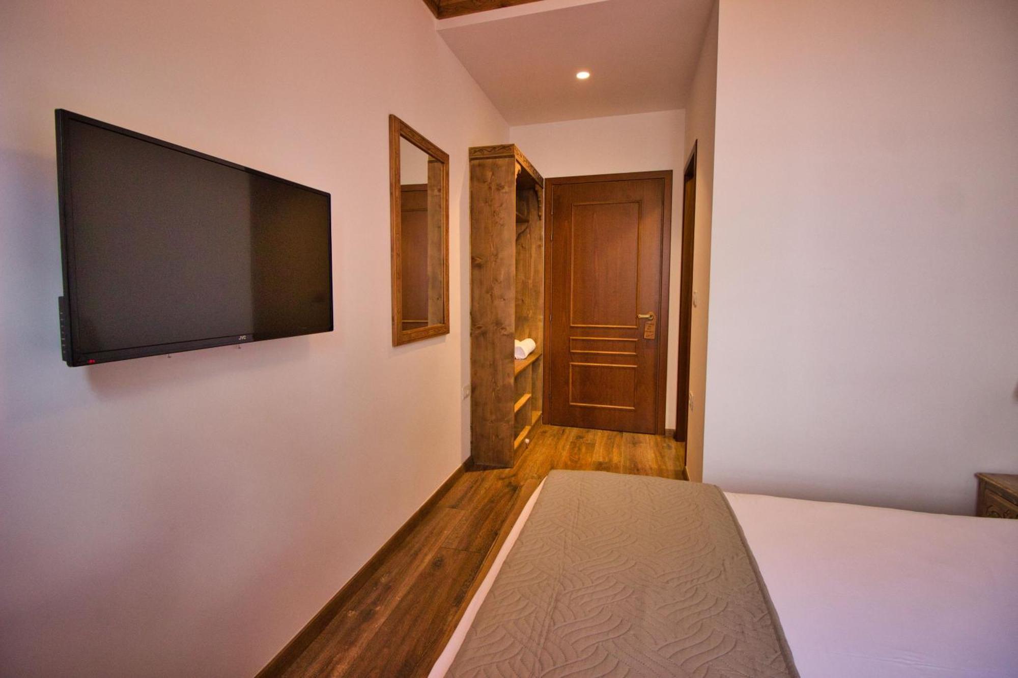 4 Rooms Gjirokastra Εξωτερικό φωτογραφία